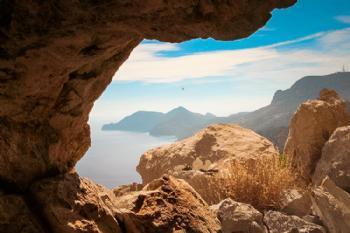 Jaskinia Aspri Petra